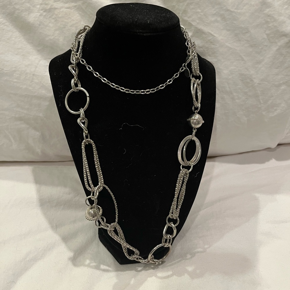 Fifth Avenue long sterling silver necklace